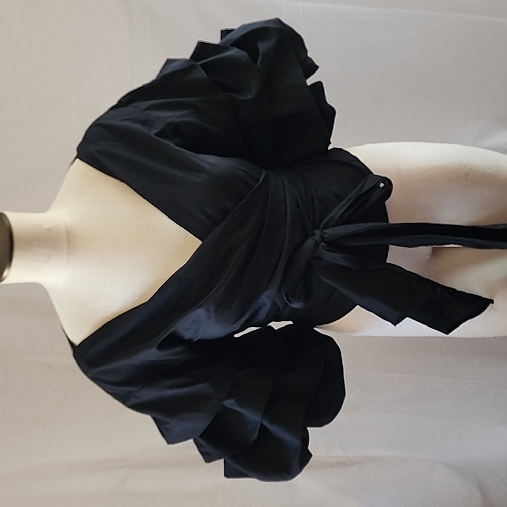 Elen black wrap blouse size small‎